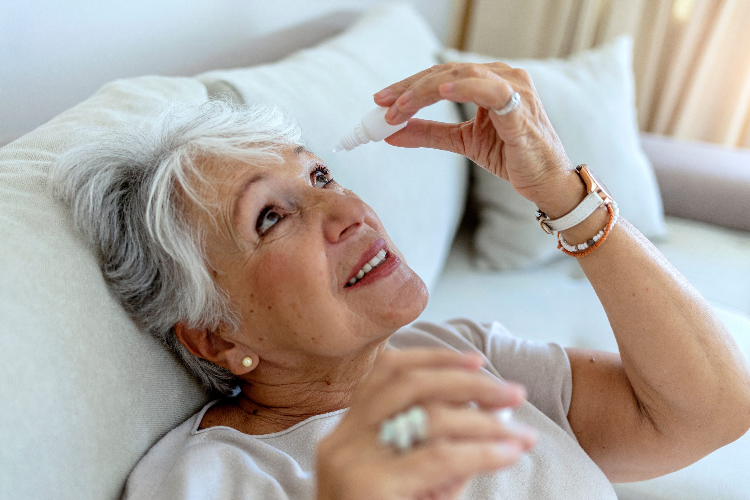 Tips to Reduce Cataract Surgery Recovery Time | Southwest Eyecare